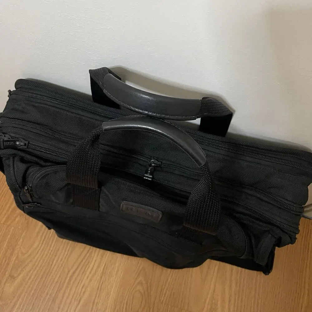 TUMI black nylon full zip messenger expander portfolio crossbody briefcase bag